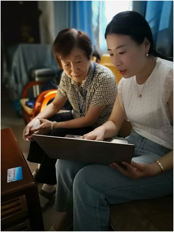 ��ʱ���������򵼽�������Ժʿ�㱨��Ŀϣ��