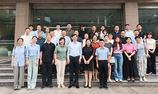 ������ʱ�����������ΰ���ʡ�������칤ҵͬ�����µ�λ